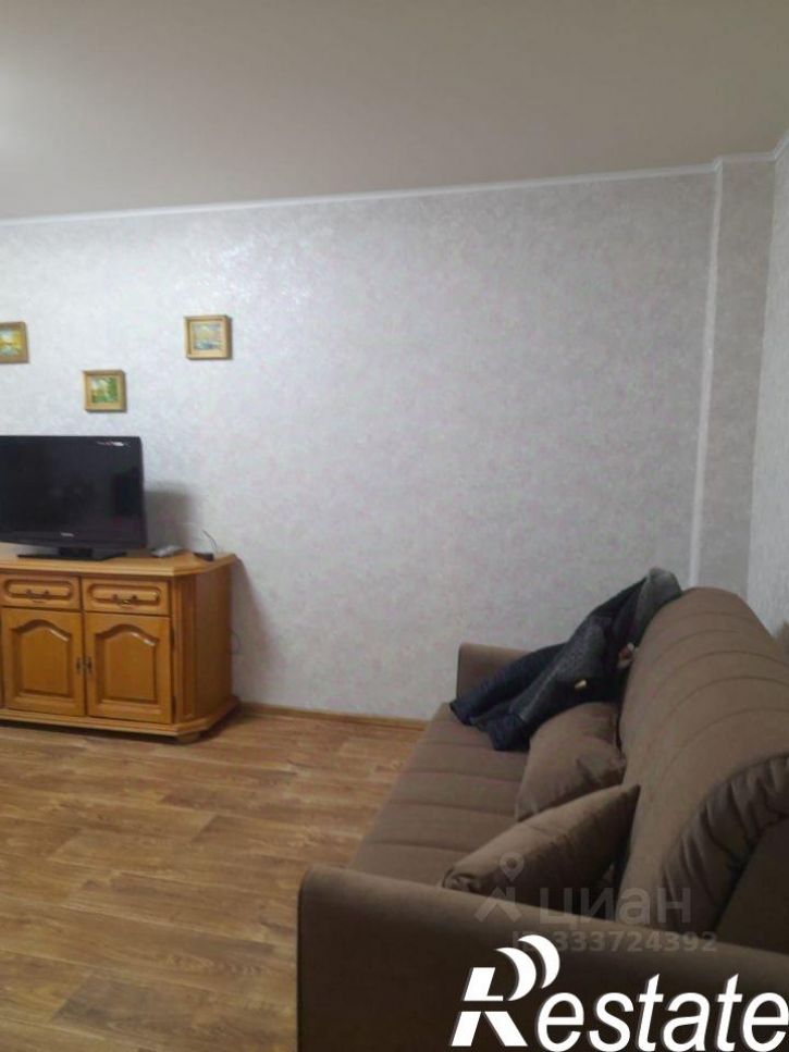 1-комн квартира улица Братьев Касимовых, 42,  д. 42