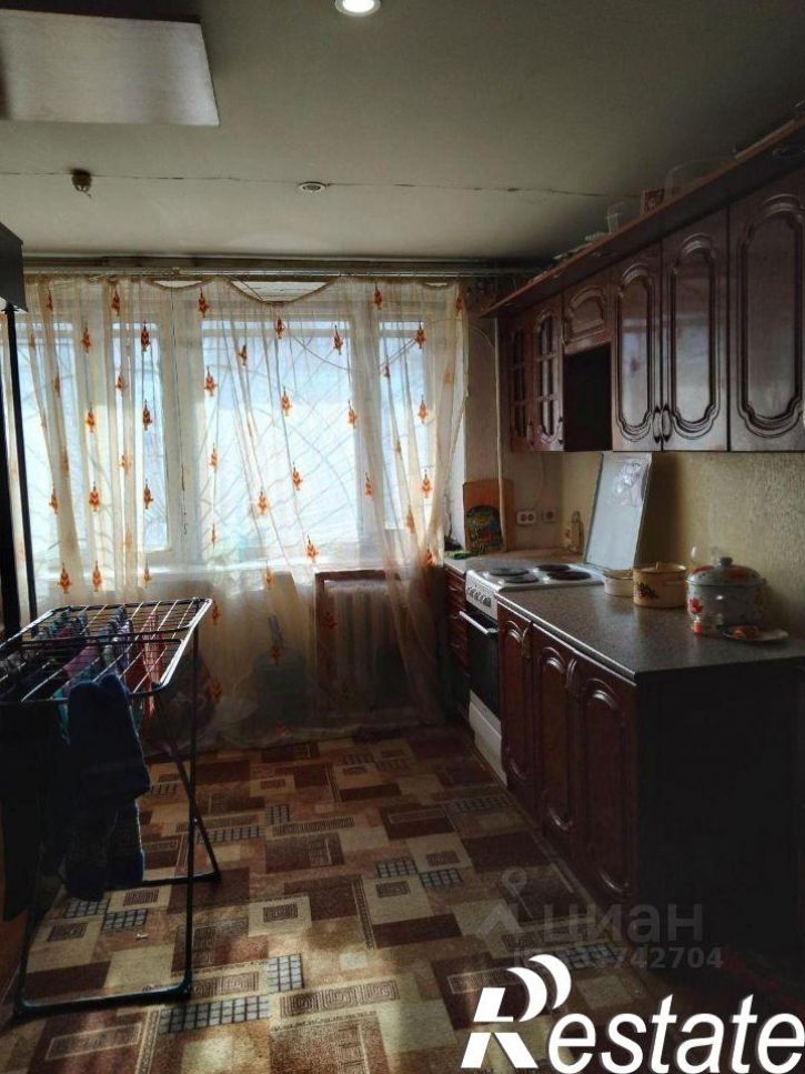 Комната улица Сары Садыковой, 20,  д. 20