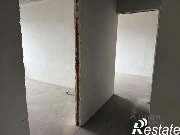 2-комн квартира улица Рауиса Гареева, 105Б,  д. 105Б
