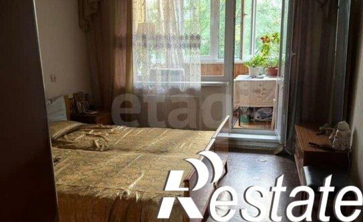 3-комн квартира улица Адоратского, 10,  д. 10
