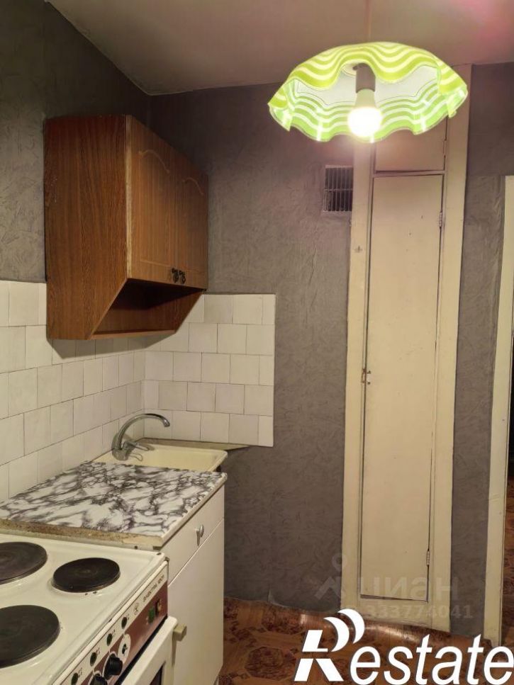 1-комн квартира улица Юлиуса Фучика, 64 к2,  д. 64 к2