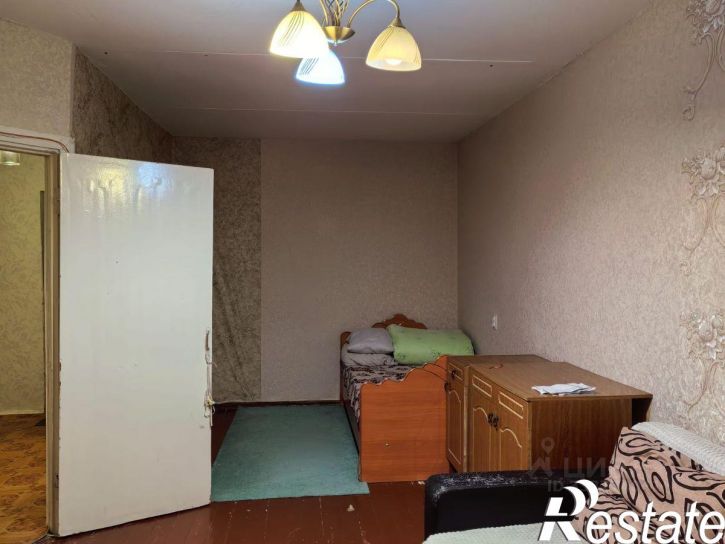 1-комн квартира улица Юлиуса Фучика, 64 к2,  д. 64 к2