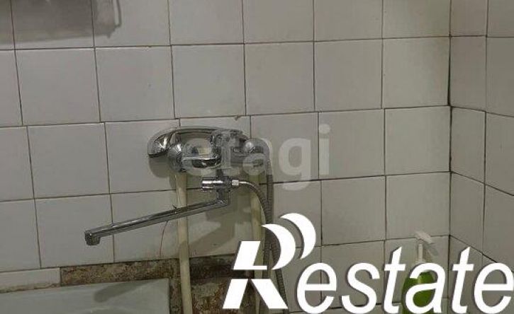 2-комн квартира улица Рихарда Зорге, 1,  д. 1