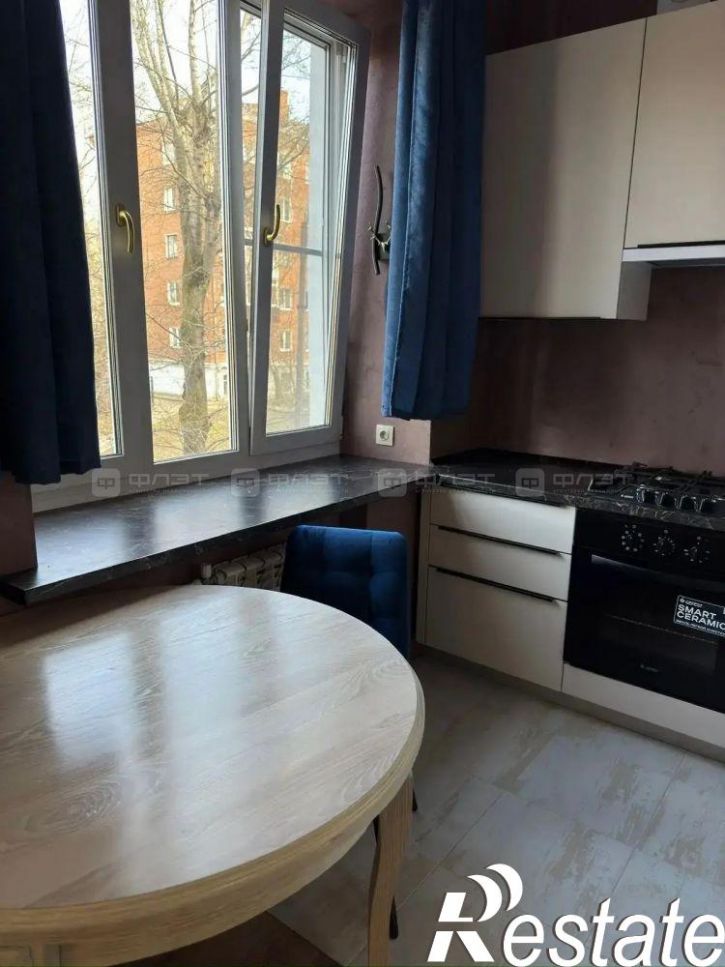 2-комн квартира тракт. Сибирский д.20