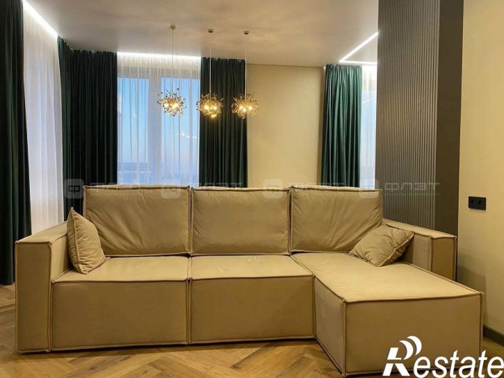 3-комн квартира ул. Алексея Козина д.9