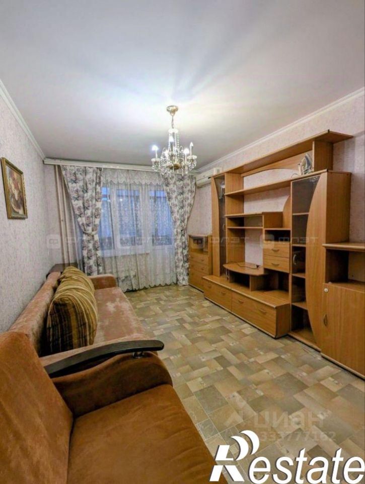 1-комн квартира улица Адоратского, 11,  д. 11