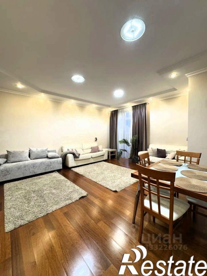 4-комн квартира улица Островского, 59,  д. 59
