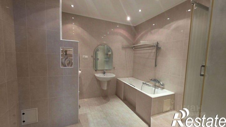 3-комн квартира Гвардейская улица, 16Б,  д. 16Б