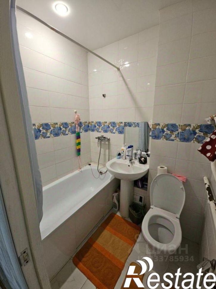 2-комн квартира улица Камиля Якуба, 2,  д. 2