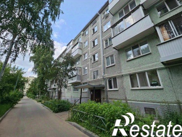 2-комн квартира улица Камиля Якуба, 2,  д. 2