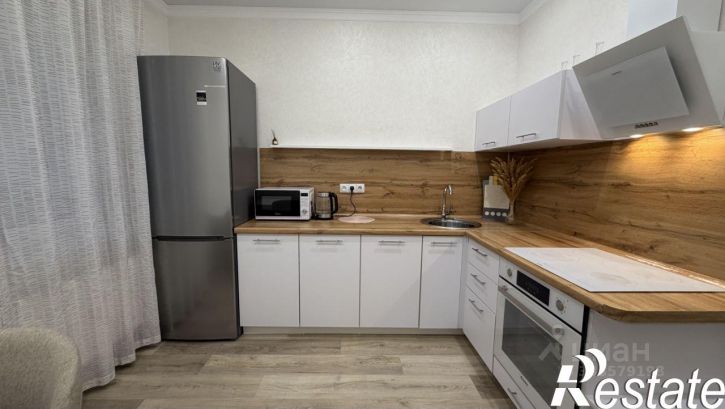 1-комн квартира улица Аделя Кутуя, 110Д к2,  д. 110Д к2