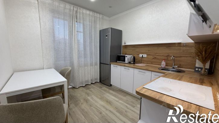 1-комн квартира улица Аделя Кутуя, 110Д к2,  д. 110Д к2