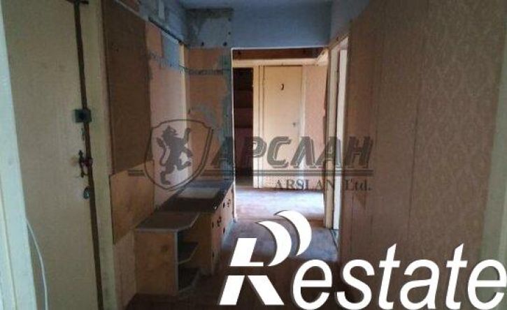2-комн квартира улица Сафиуллина, 24,  д. 24