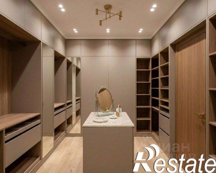 3-комн квартира улица Толстого, 14А,  д. 14А