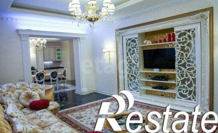 4-комн квартира улица Некрасова, 27,  д. 27