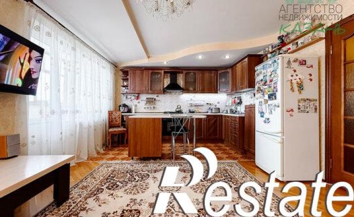 3-комн квартира улица Фатыха Амирхана, 91А,  д. 91А