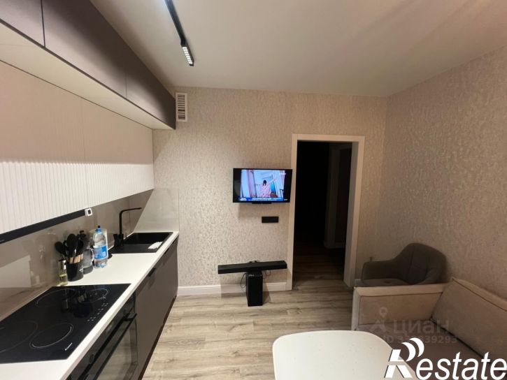 2-комн квартира улица Серова, 50 к1,  д. 50 к1