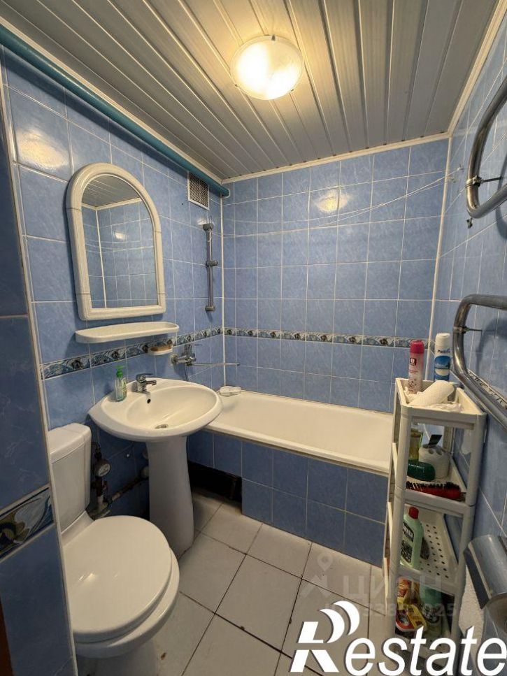 2-комн квартира улица Красной Позиции, 35,  д. 35