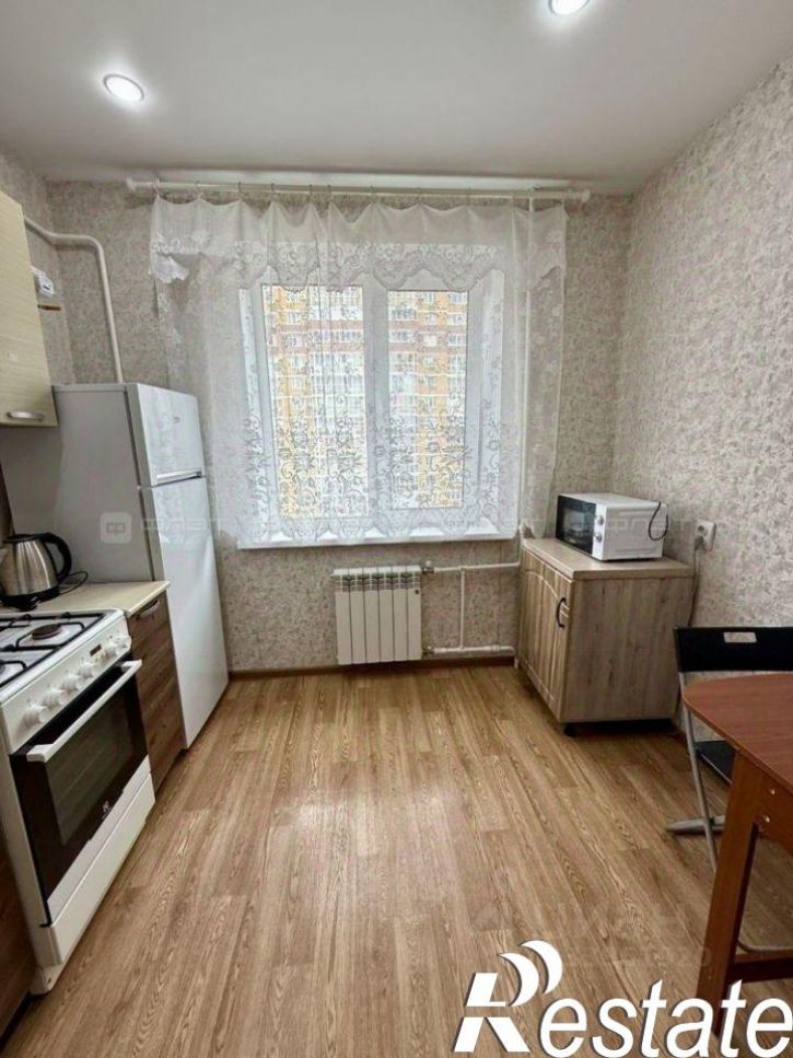2-комн квартира улица Академика Глушко, 7,  д. 7