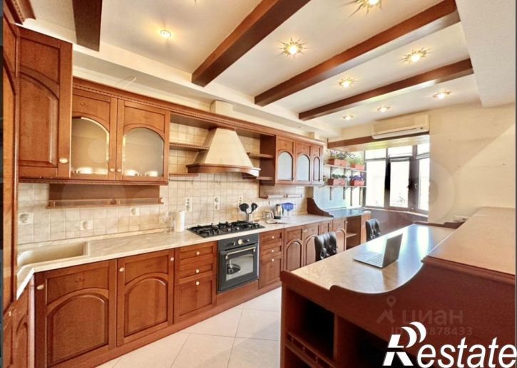 4-комн квартира улица Япеева, 19,  д. 19