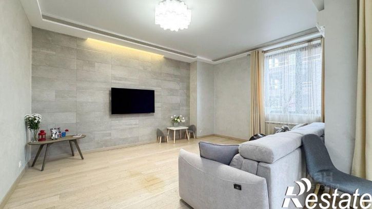 3-комн квартира улица Островского, 107,  д. 107