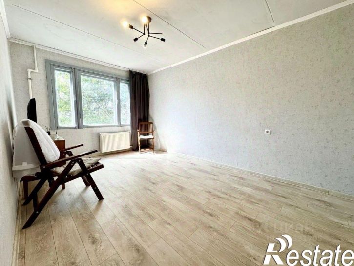 2-комн квартира улица Латышских Стрелков, 33,  д. 33