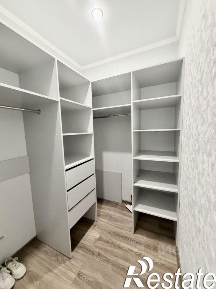 1-комн квартира улица Чингиза Айтматова, 9,  д. 9