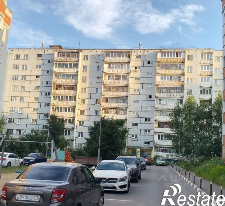 2-комн квартира улица Комиссара Габишева, 23,  д. 23
