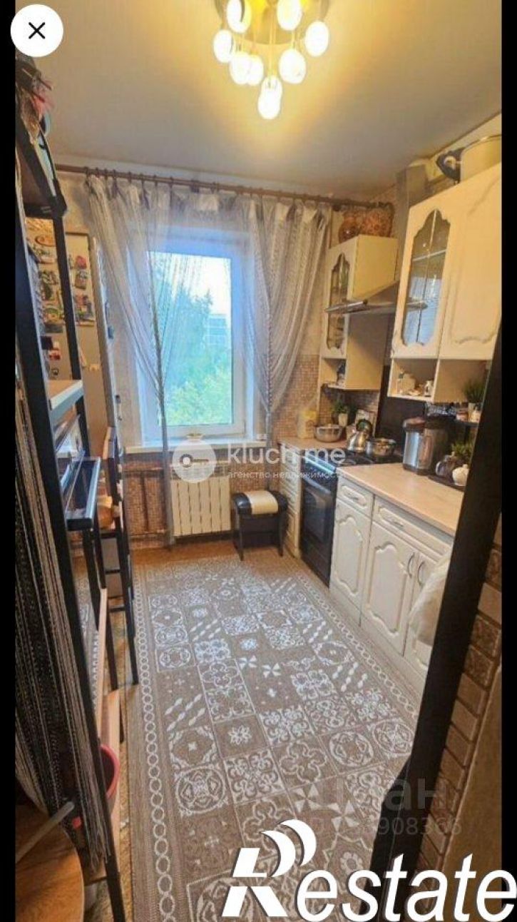 3-комн квартира улица Адоратского, 30,  д. 30