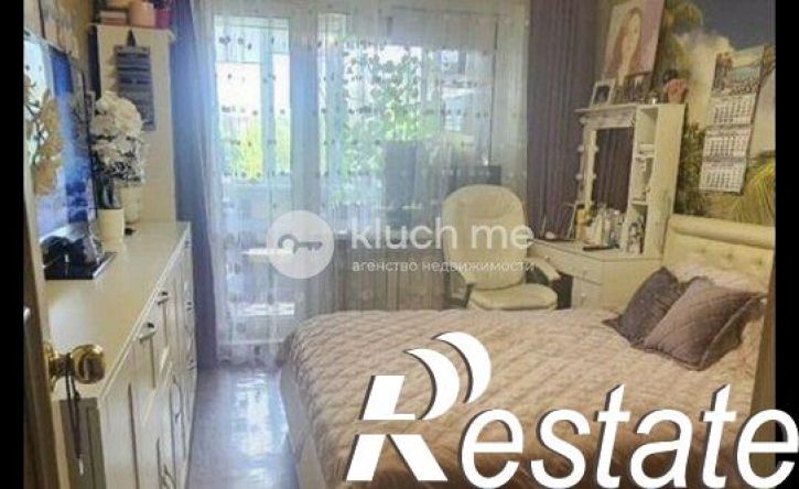3-комн квартира улица Адоратского, 30,  д. 30
