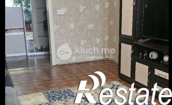 3-комн квартира улица Адоратского, 30,  д. 30
