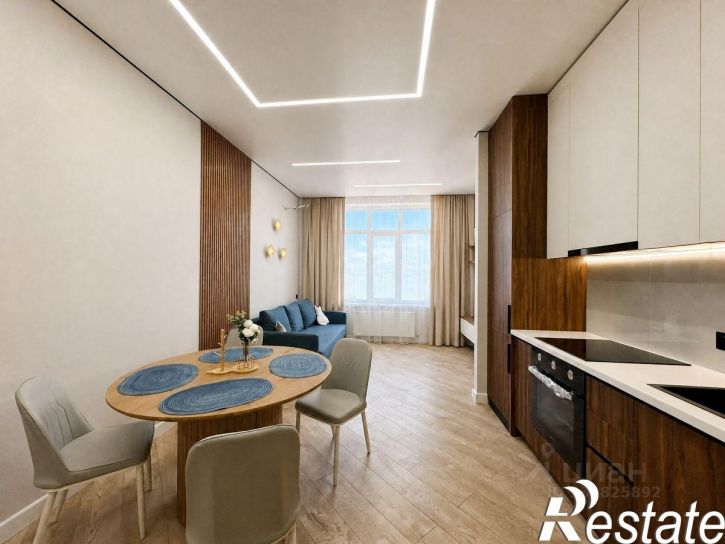 2-комн квартира улица Павлюхина, 108Б,  д. 108Б
