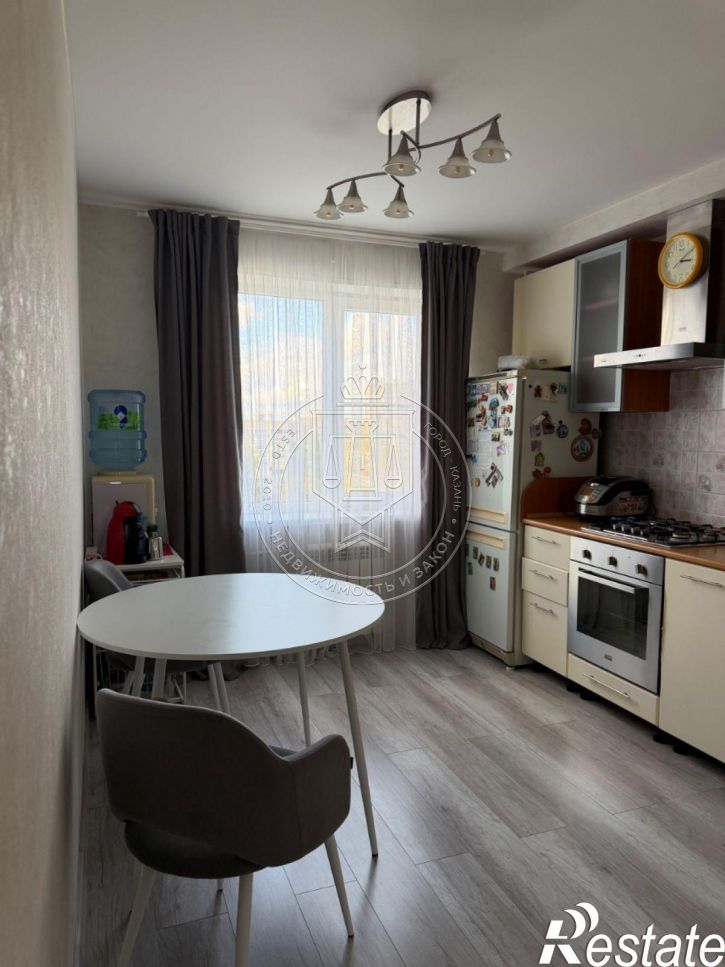 3-комн квартира Парковая ул, 18