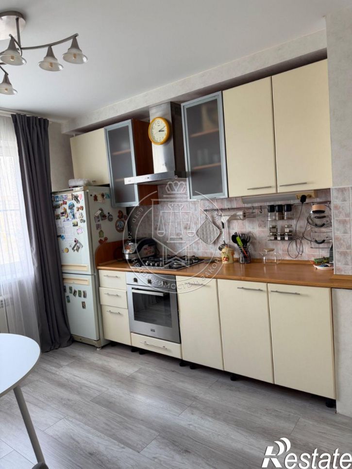 3-комн квартира Парковая ул, 18
