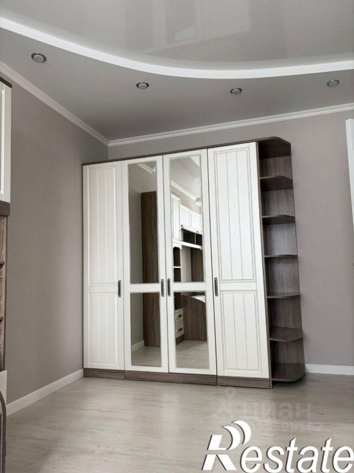3-комн квартира улица Юлиуса Фучика, 88,  д. 88