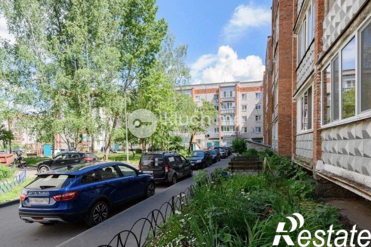 3-комн квартира улица Серова, 19,  д. 19