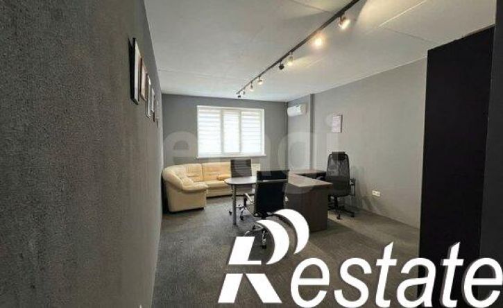 3-комн квартира улица Лукина, 50А,  д. 50А