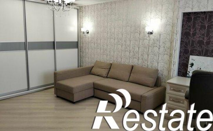 3-комн квартира улица Гарифа Ахунова, 14,  д. 14