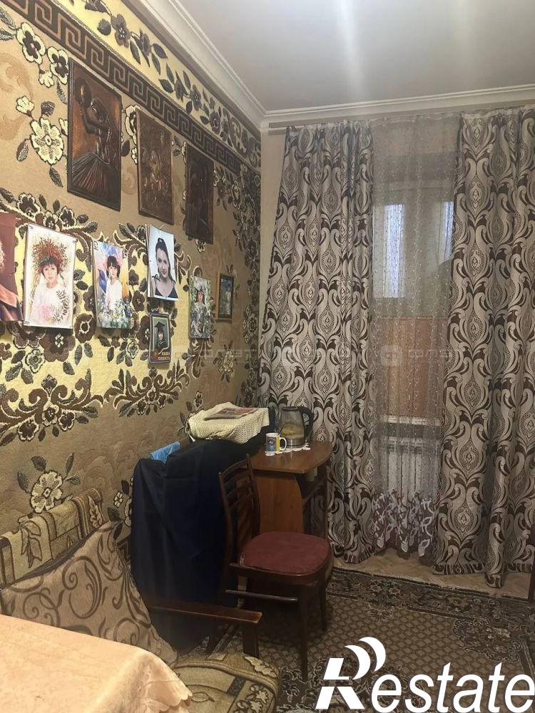 Сдать комнату за 13 000 рублей на ул. Короленко д.32