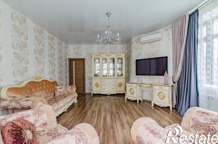 2-комн квартира улица Вишневского, 3,  д. 3