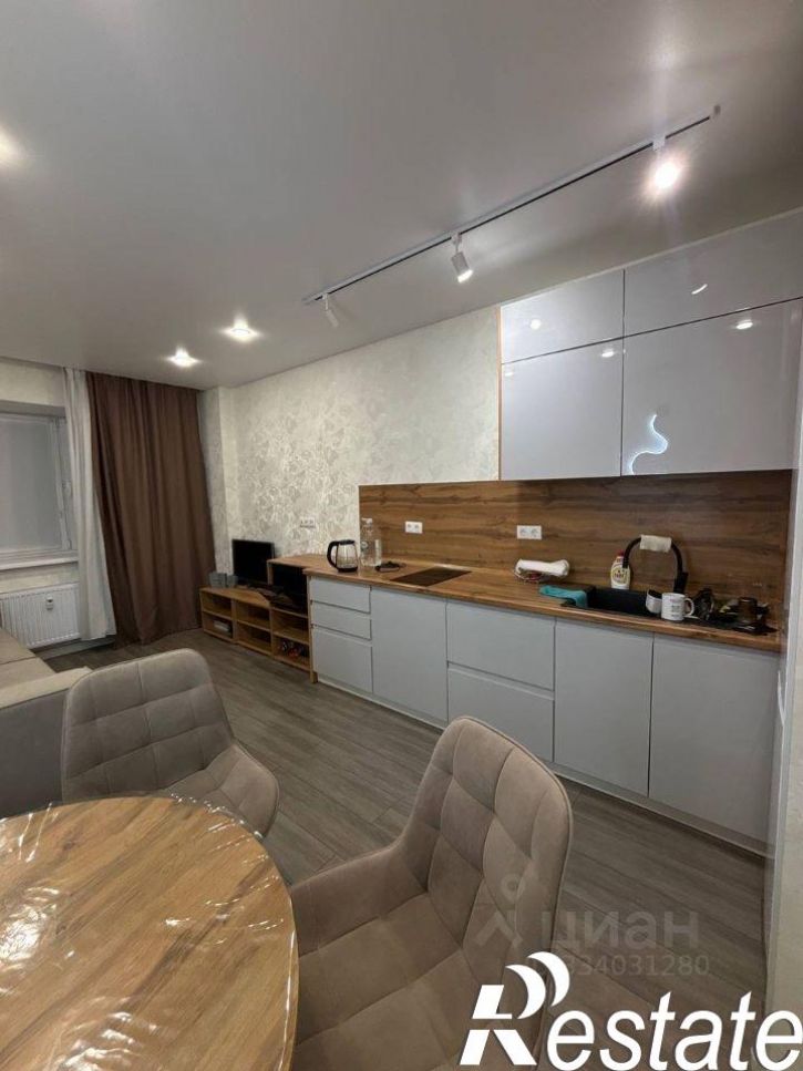 2-комн квартира улица Зур Урам, 1К к3,  д. 1К к3