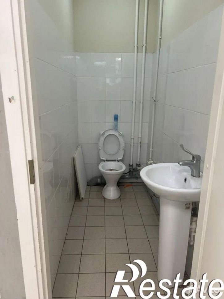 Торговое помещение улица Батыршина, 20А,  д. 20А