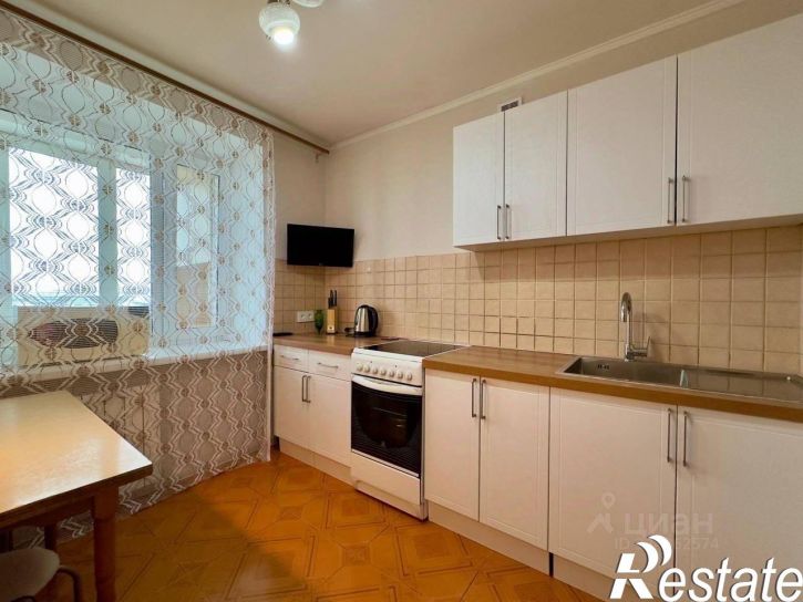 2-комн квартира проспект Победы, 62 к1,  д. 62 к1