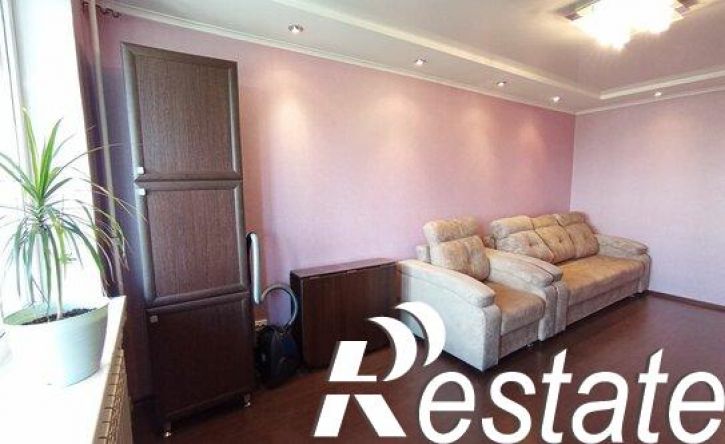 2-комн квартира улица Адоратского, 27,  д. 27