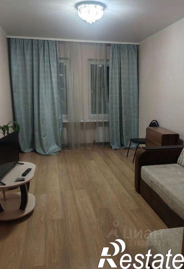 1-комн квартира улица Павлюхина, 128,  д. 128