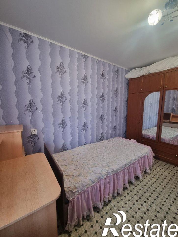 Комната улица Закиева, 37,  д. 37