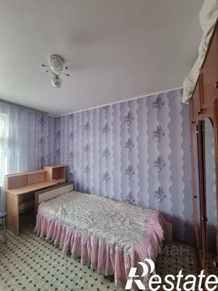 Комната улица Закиева, 37,  д. 37