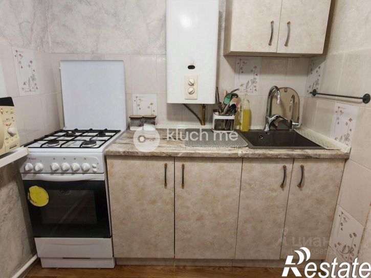 2-комн квартира Окольная улица, 20,  д. 20
