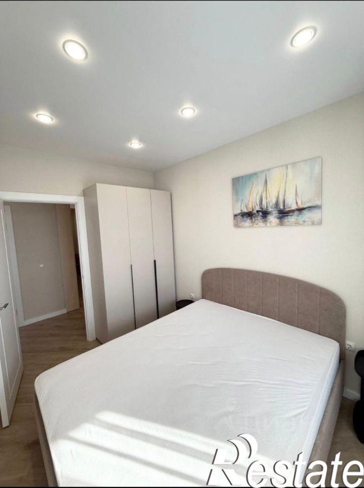 2-комн квартира улица Космонавтов, 61Е,  д. 61Е