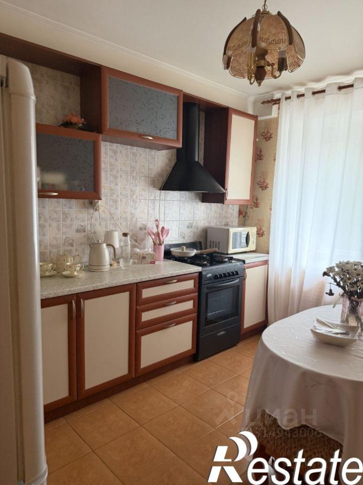 1-комн квартира улица Толбухина, 3,  д. 3
